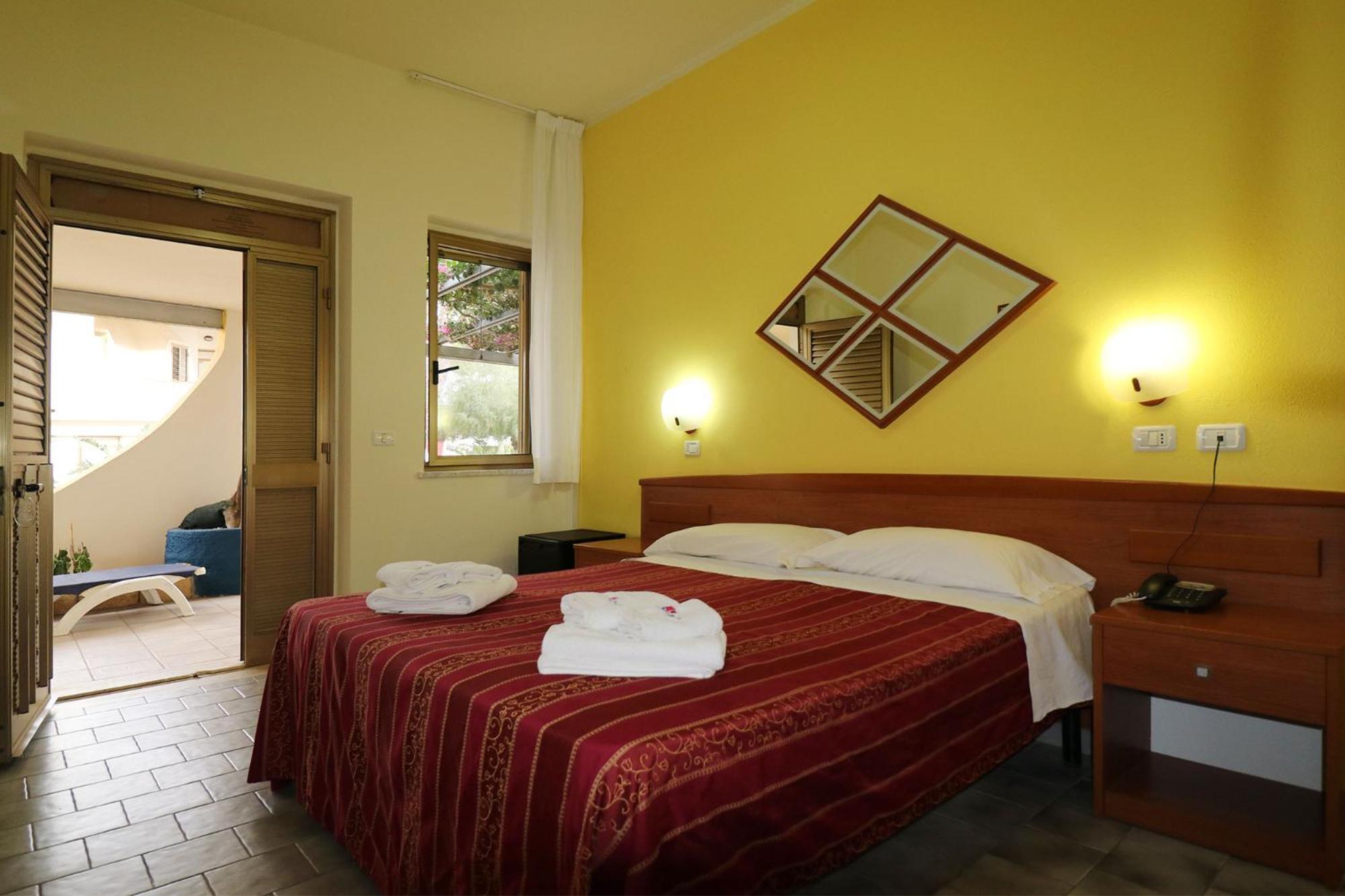 Nirvana Club Village Botricello Rum bild